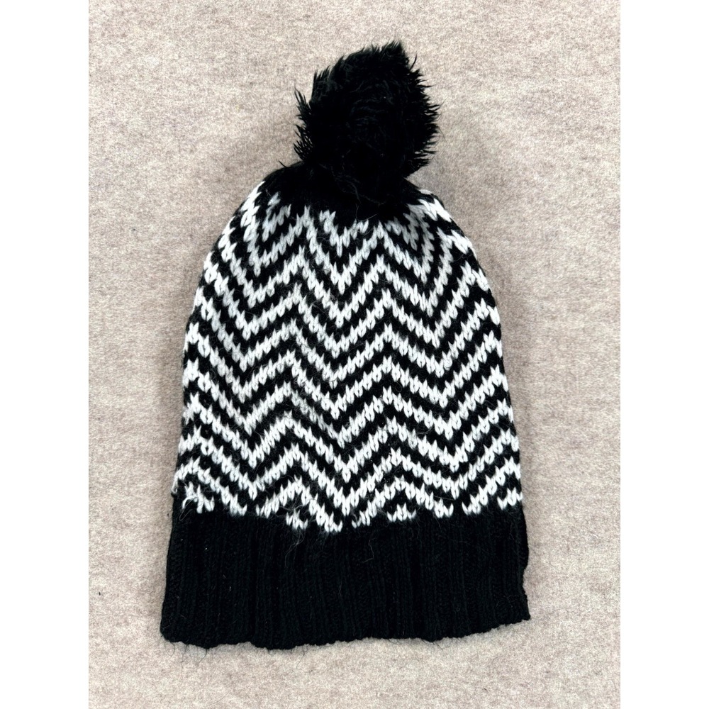 Womens Beanie Hat Black White Zigzag Striped Faux Fur Pom Pom Winter Knit